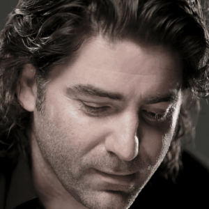 Brian Kennedy with AMA Music Agency Ltd
